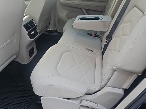 New 2026 Volkswagen Atlas SE AWD/4WD image 25