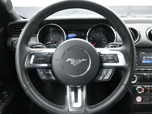 Used 2017 Ford Mustang Convertible RWD image 21