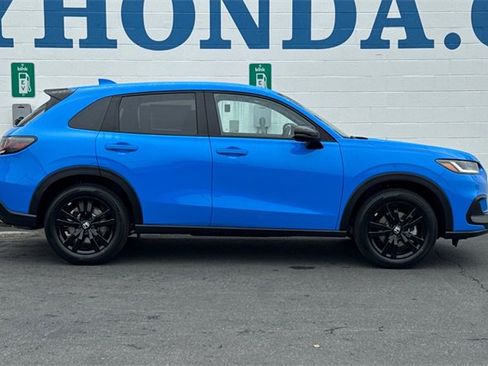 New 2026 Honda HR-V Sport image 3