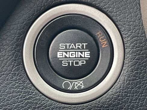 Used 2024 RAM 2500 Laramie AWD/4WD image 23