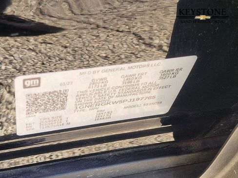 Used 2023 Chevrolet Traverse LT image 34