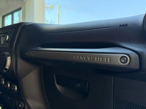 Used 2016 Jeep Wrangler Unlimited Sport w/ Quick Order Package 24S image 26