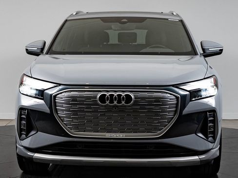 Used 2023 Audi Q4 e-tron Premium Plus w/ Premium Plus RWD image 2
