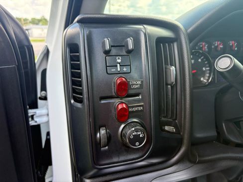 Used 2016 Chevrolet Silverado 3500 W/T RWD image 11