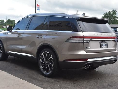 Used 2020 Lincoln Aviator Reserve w/ Equipment Group 202A AWD/4WD image 16