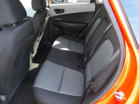 Used 2020 Hyundai Kona SEL AWD/4WD image 11