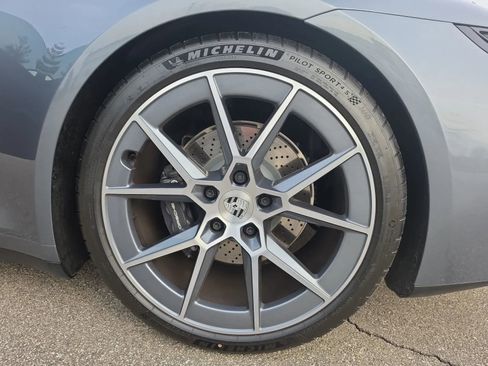 Used 2025 Porsche 911 Carrera T image 30