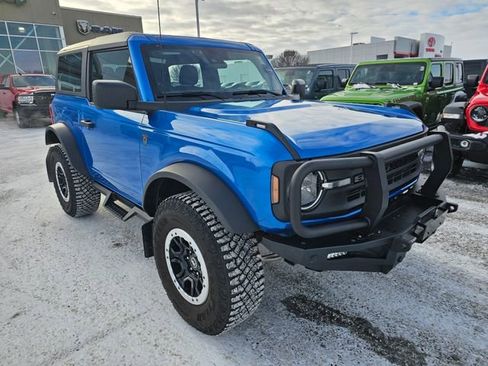 Used 2023 Ford Bronco 2-Door w/ Sasquatch Package image 4