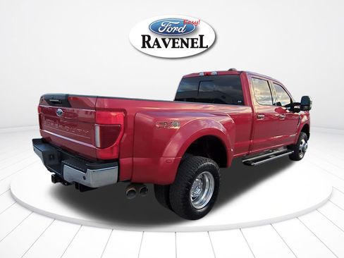 Used 2020 Ford F350 Lariat w/ Lariat Ultimate Package image 4