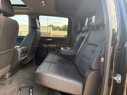 Used 2022 Chevrolet Silverado 2500 LTZ w/ LTZ Premium Package AWD/4WD image 9