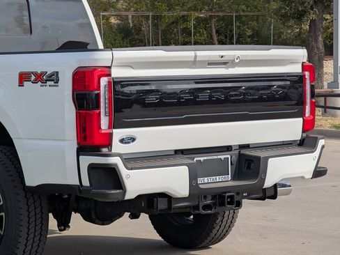 New 2026 Ford F250 Platinum w/ FX4 Off-Road Package image 6