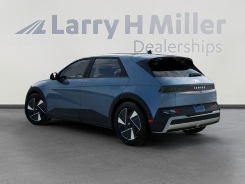 New 2026 Hyundai Ioniq 5 SE RWD image 5