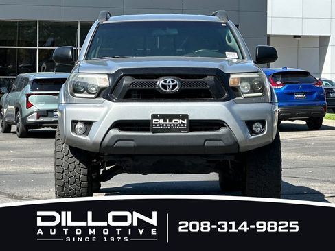 Used 2014 Toyota Tacoma 4x4 Double Cab w/ TRD Off-Road Package image 12