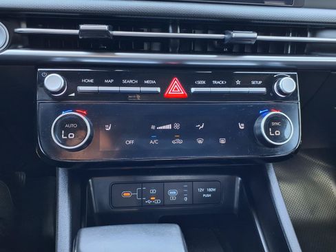 Certified 2025 Hyundai Santa Cruz XRT AWD/4WD image 25