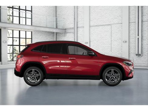 New 2026 Mercedes-Benz GLA 250 4MATIC image 2