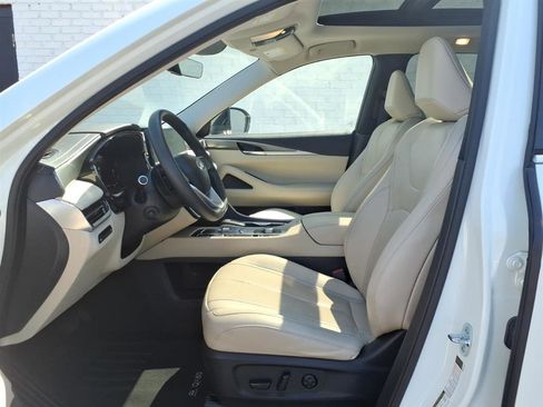 Used 2023 INFINITI QX60 Luxe w/ Cargo Package AWD/4WD image 12