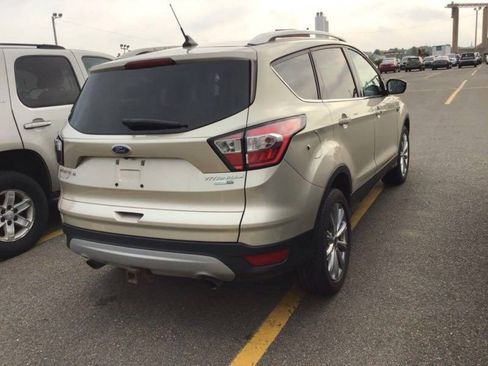 Used 2018 Ford Escape Titanium AWD/4WD image 3