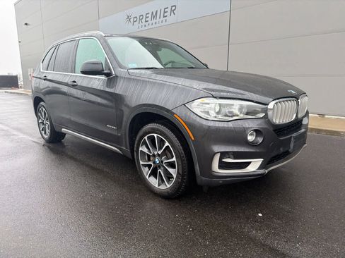 Used 2017 BMW X5 xDrive35i image 2