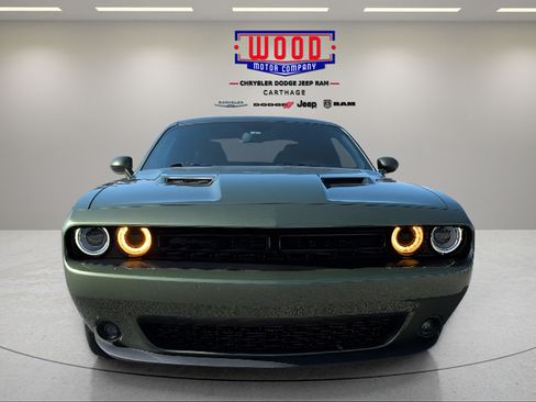 Used 2021 Dodge Challenger SXT w/ Blacktop Package RWD image 15