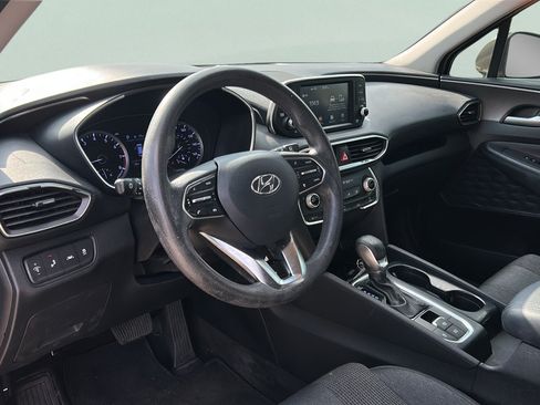 Used 2019 Hyundai Santa Fe SE FWD image 12