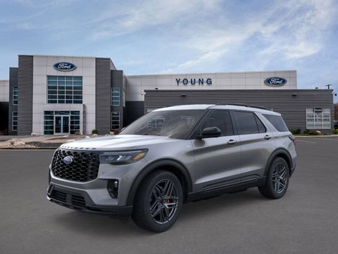 New 2026 Ford Explorer ST-Line w/ ST-Line Street Pack image 1