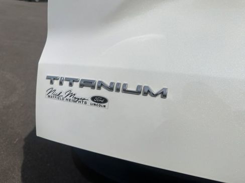 Used 2022 Ford Escape Titanium w/ Titanium Elite Package AWD/4WD image 21