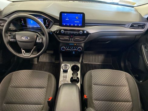 Used 2023 Ford Escape Active AWD/4WD image 12