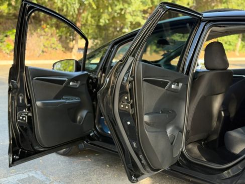 Used 2015 Honda Fit EX-L image 38