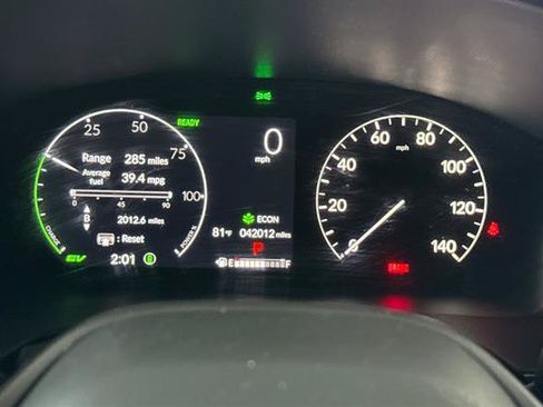 Used 2025 Honda CR-V Sport-L image 28
