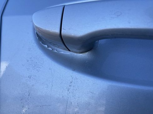 Used 2018 Toyota Corolla XSE image 21