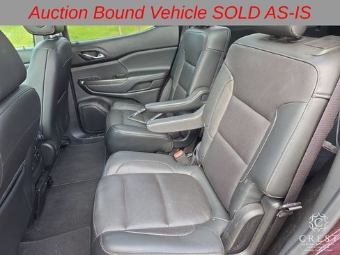 Used 2017 GMC Acadia SLT w/ LPO, Protection Package AWD/4WD image 24
