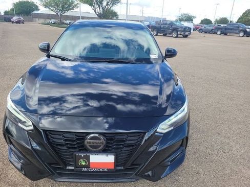Certified 2023 Nissan Sentra SR w/ Midnight Edition Package FWD image 3