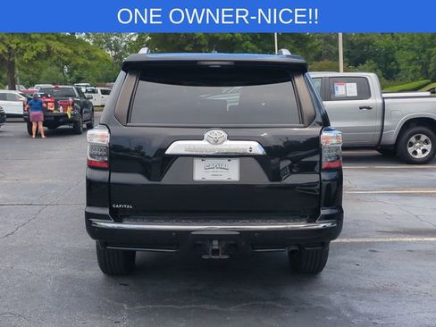 Used 2022 Toyota 4Runner Limited RWD image 4