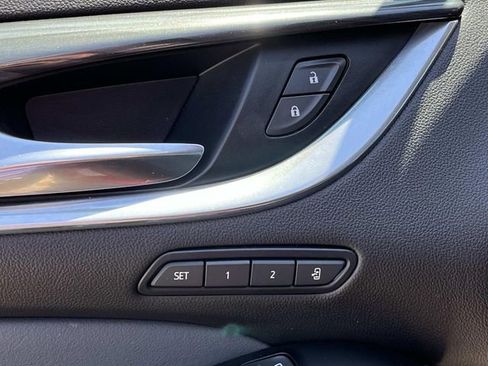 Used 2024 Buick Enclave Premium FWD image 30