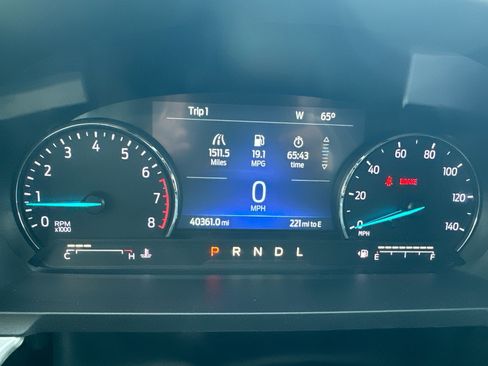 Certified 2022 Ford Explorer XLT w/ Class IV Trailer Tow Package image 26