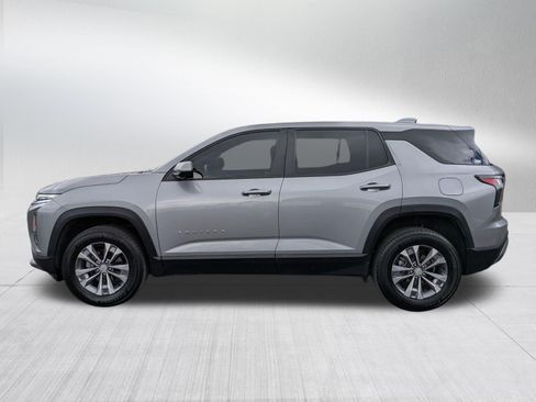 Certified 2025 Chevrolet Equinox LT w/ Safety and Technology Package FWD image 3
