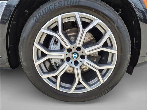 Used 2026 BMW X7 xDrive40i AWD/4WD image 25