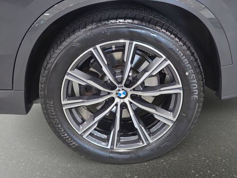 Certified 2024 BMW X5 sDrive40i w/ M Sport Package RWD image 29