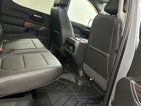 Used 2019 Chevrolet Silverado 1500 LT Trail Boss AWD/4WD image 35