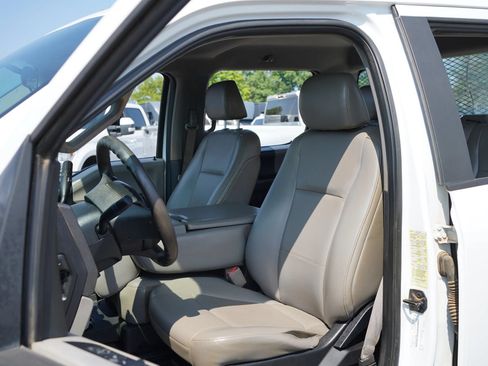 Used 2018 Ford F450 XL w/ Power Equipment Group RWD image 20