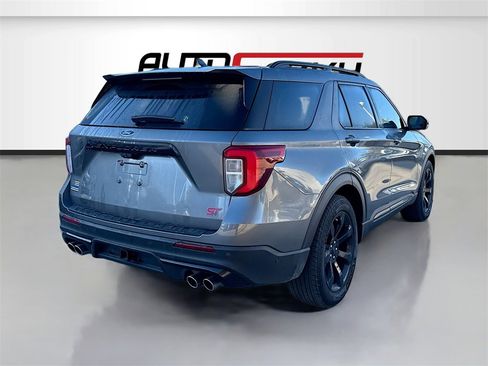Used 2022 Ford Explorer ST w/ Equipment Group 401A image 7