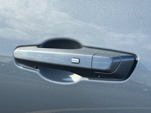New 2027 GMC Terrain Elevation w/ Black Edition AWD/4WD image 13