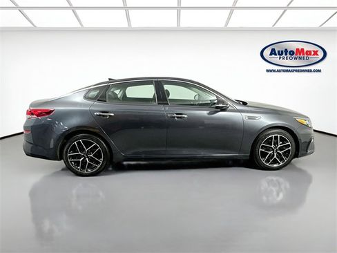 Used 2020 Kia Optima SE image 10