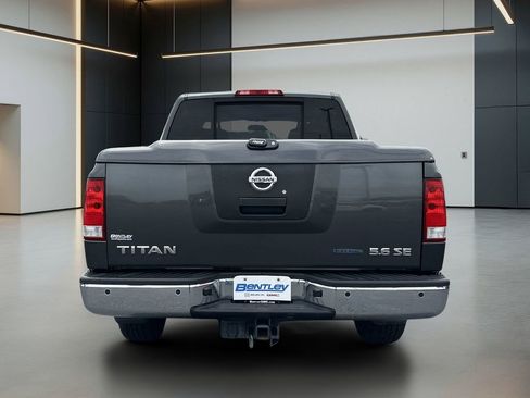 Used 2010 Nissan Titan SE w/ SE Value Truck Pkg RWD image 4