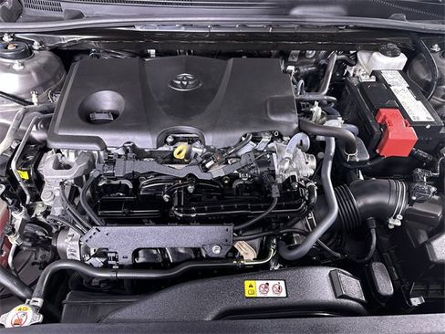 Used 2024 Toyota Camry XSE image 31