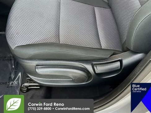 Used 2025 Kia Soul LX image 21