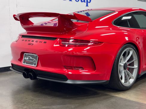 Used 2014 Porsche 911 GT3 RWD image 7
