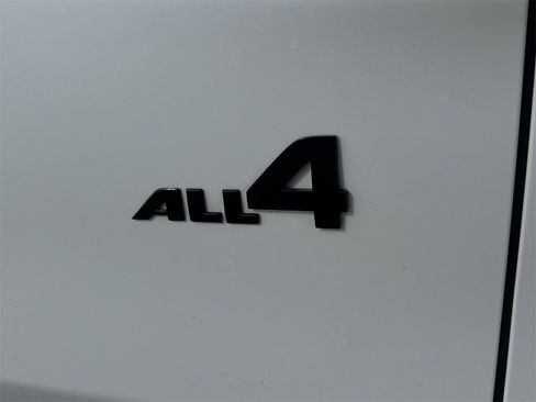 Used 2024 MINI Cooper Clubman S image 8