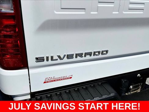 Used 2024 Chevrolet Silverado 1500 W/T w/ WT Value Package AWD/4WD image 31