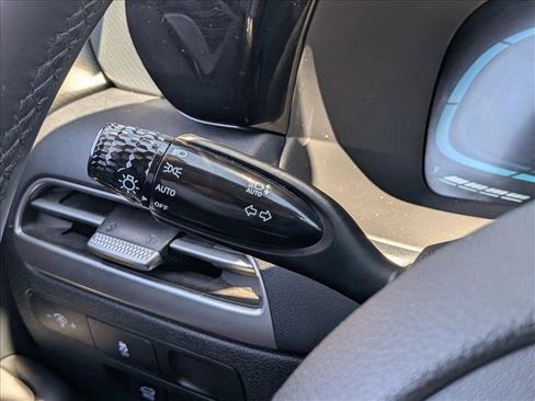 Used 2025 Hyundai Palisade SEL FWD image 16